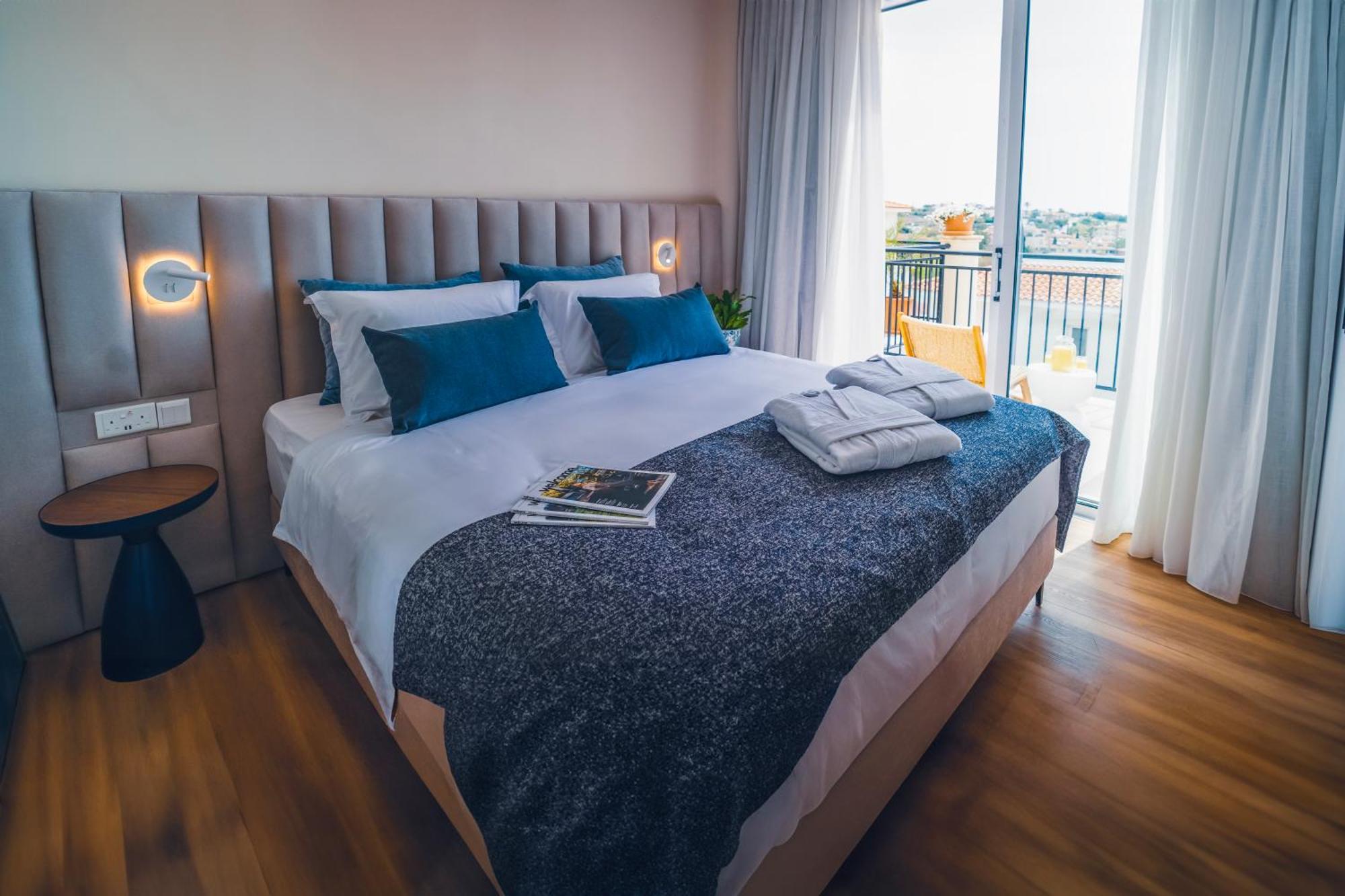 Hotel Wellclub - Wellness Family Experience - Seaview Paphos