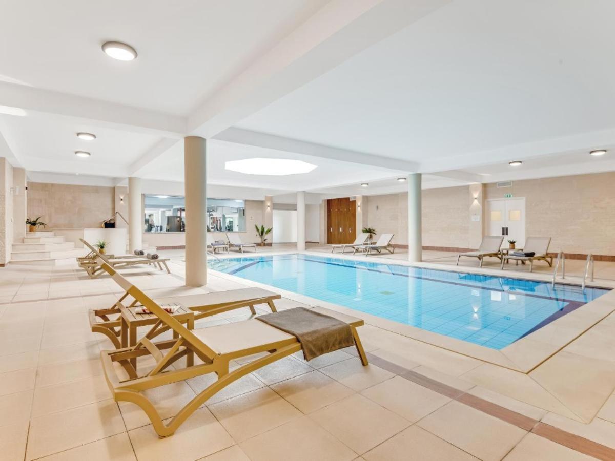 Wellclub - Wellness Family Experience - Seaview Hotel